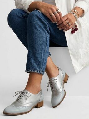 Diana Made in Japan Women's Two-Tone Silver Gray Oxford Shoes Size 8, 8/5